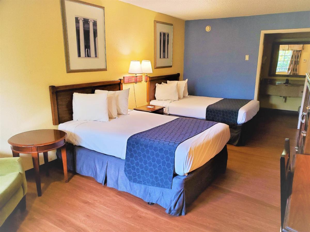 Days Inn By Wyndham Towson Bagian luar foto
